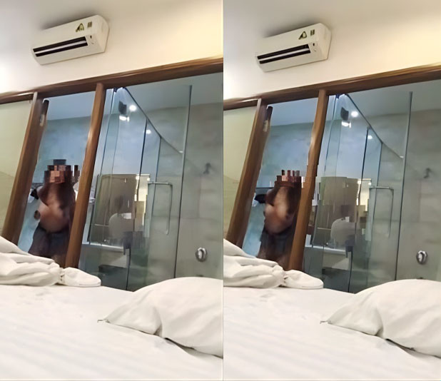 Tingnan ang mga paninda sa banyo ng hotel